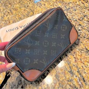 🤎 PRELOVED Louis Vuitton Monogram Marly Dragonne PM Wrist Pouch